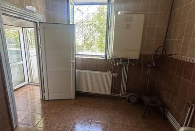 Casă cu Teren 1100 Mp în Central - 7