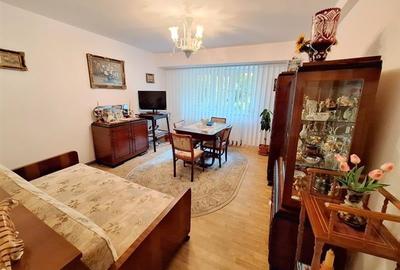 Apartament 2 camere decomandat , zona Central - 8