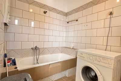 Apartament cu 3 camere semidecomandat în Central - 7