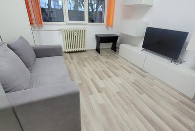 Garsonieră mobilată complet - Piața  CET - Liceul Dimitrie Leonida - 35.000 Euro Garsonieră mobilată complet - Piața  CET - Liceul Dimitrie Leonida - 35.000 Euro - 1