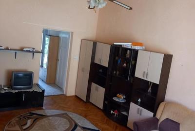 Apartament cu 3 camere decomandat în Central - 4