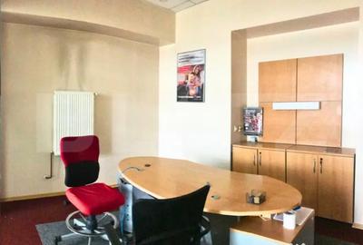 Spațiu comercial, de 160 mp, în Micro 3 - 1