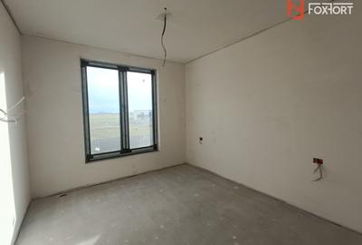 Casă cu 3 camere cu Canalizare în Giroc - 11