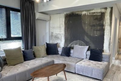 Apartament cu 2 camere decomandat în Tei