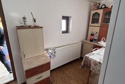 Casă cu 3 camere în Schitu Golești - 4