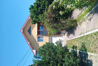 Vand casa in Bal?, zona Teis