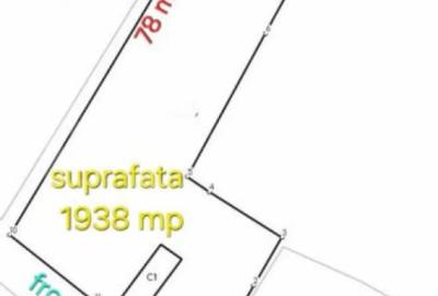 Casă cu 2 camere cu Teren 1938 Mp în Central