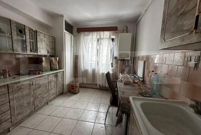Apartament cu 2 camere decomandat,Zlatna - 3