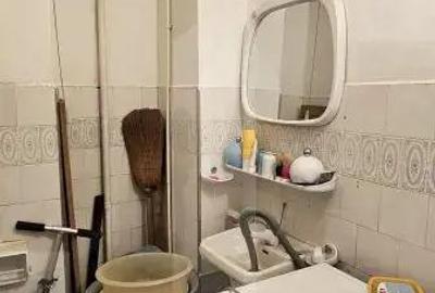 Apartament cu 4 camere decomandat în Simeria - 7