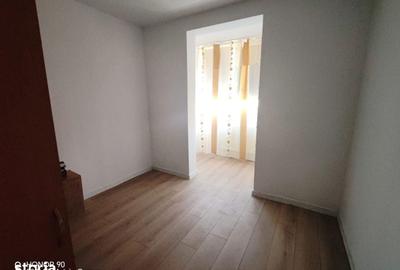 Apartament cu 4 camere în Central
