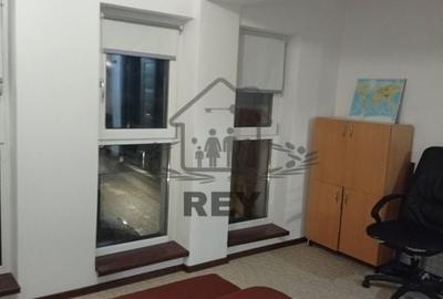 Apartament modern cu 3 camere de vanzare zona Turnisor - 10