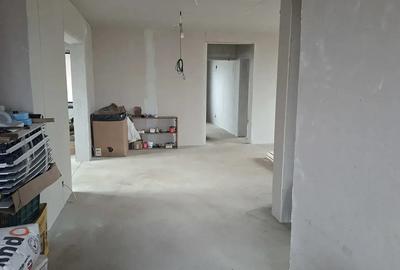 Vand casa Sendreni! Zona Buna! Toate utilitatile! - 6