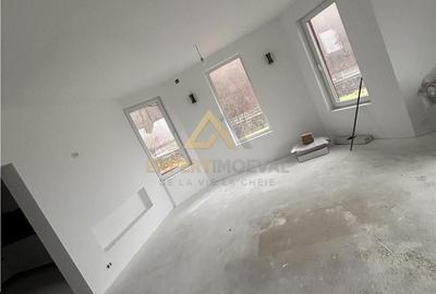 Casă cu Teren 2100 Mp în Central - 7