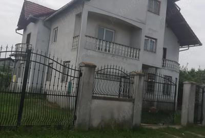Casa de vanzare in TURDA ,Jud.CLUJ. Cartier Primaverii str,Ocatvian Goga Nr16. - 7