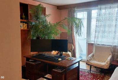 Apartament cu 3 camere decomandat în Gheorgheni