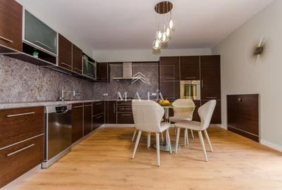 Casă cu 5 camere cu Teren 150 Mp în Central - 4