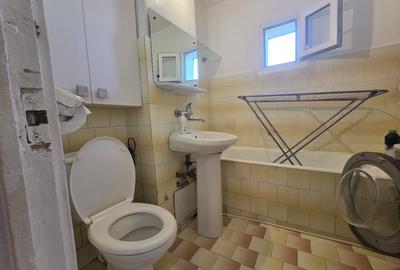 Apartament cu 2 camere decomandat în Galata - 12