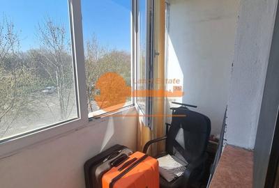 Apartament cu 3 camere decomandat în Crângași - 3