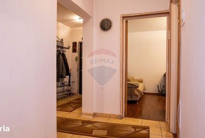 Apartament cu 3 camere decomandat în Dobroești - 2
