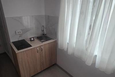 Garsonieră în CET - 4