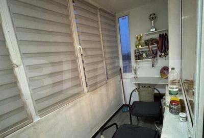 Apartament 2 camere decomandat, 46mp, zona Poli 2 - 3