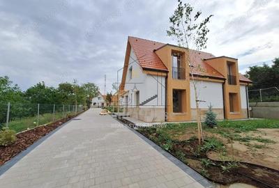 0% COMISION 3 Case individuale, 199 mp utili, teren 533 mp, sat Gheorgheni - 7