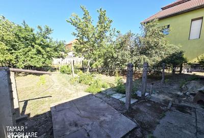 Casă cu 2 camere cu Teren 565 Mp în Grădiște - 2