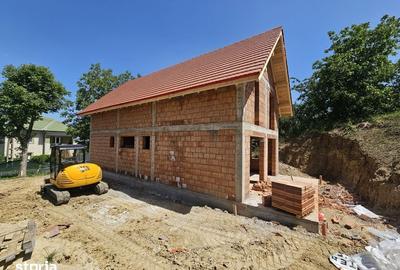 Casă cu 5 camere decomandat cu Teren 800 Mp în Feleacu - 12