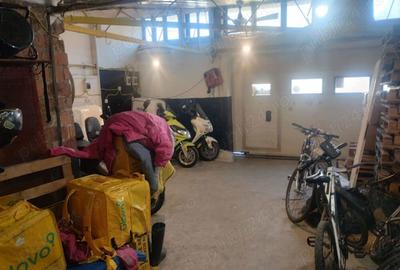 Inchiriez spatiu comercial zona centrala 140mp utili - 6