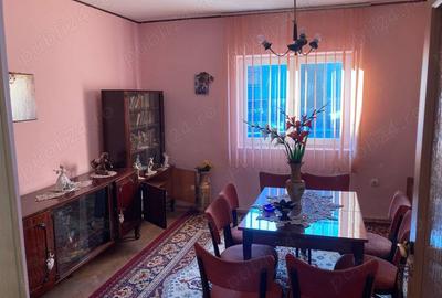 Casă cu 5 camere cu Teren 324 Mp în Orșova - 4