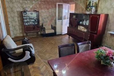 Apartament cu 4 camere de inchiriat in zona Ultracentral - 9