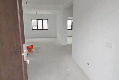 Casă cu Teren 456 Mp în Malu Mare - 8
