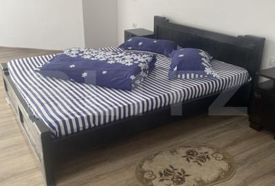 Spațiu comercial, de 1,800 mp, în Central - 10