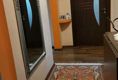 Apartament cu 4 camere decomandat în Central - 2
