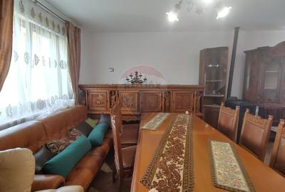 Casa / Vila de lux cu 5 camere de vanzare in Vadu Moldovei, Suceava - 45