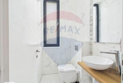 Casă cu 5 camere cu Teren 327 Mp în Central - 16