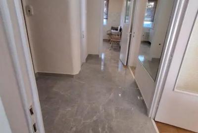 Apartament cu 3 camere decomandat în Andrei Mureșanu - 9