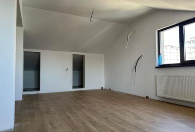 Duplex cu 4 camere cu Canalizare în Prelungirea Ghencea - 11