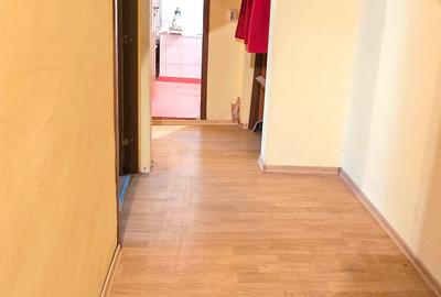 Apartament cu 3 camere decomandat în Dacia - 9