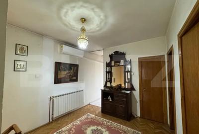 Casă cu 5 camere cu Teren 163 Mp în Siloz - 1