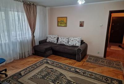 De Inchiriat Apartament 2 camere semidecomandat etaj 1 Zamca -Suceava - 1