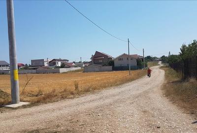 TEREN INTRAVILAN CONSTRUIBIL 469 MP. LANGA CASE ZONA IN DEZVOLTARE PRET 17.500 E - 6