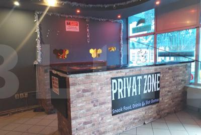 Spatiu comercial cu vitrina , 110mp, Zona Doja - 1