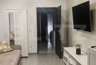 Apartament 3 camere, 55mp, zona Podul de Fier - 1