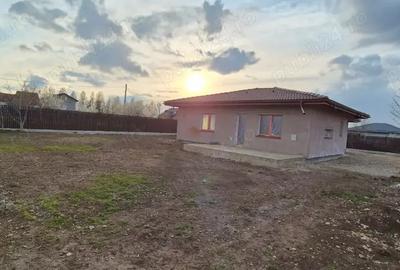 Casa solid construita intrare Bod din Sanpetru Casa solid construita intrare Bod din Sanpetru - 4