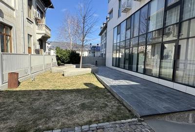 Apartament cu 3 camere în Central - 3