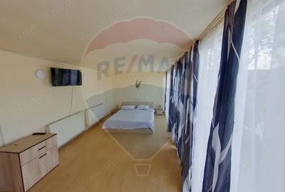 Casă cu 5 camere cu Teren 938 Mp în Sud