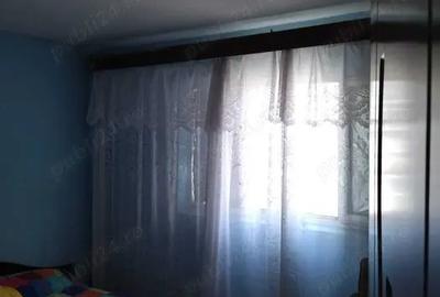 Vand apartament 2 camere, str. Ion Creanga, et4. - 2