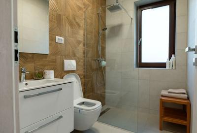 Casă cu 4 camere cu Teren 2481 Mp în Bran - 3