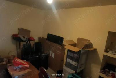 Casă cu 2 camere cu Teren 1800 Mp în Pădureni - 4